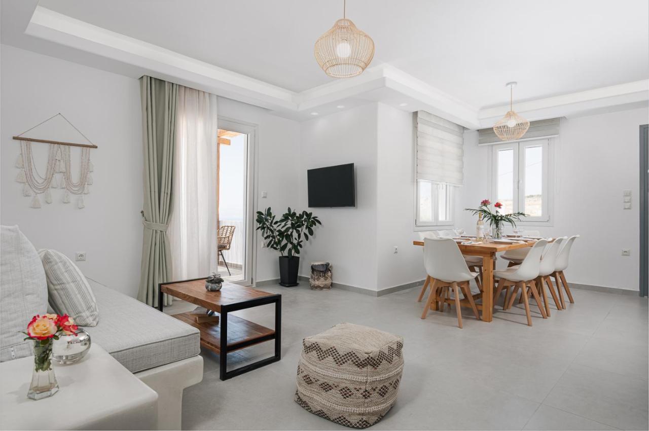 Naxos Skyline Deluxe Agkidia