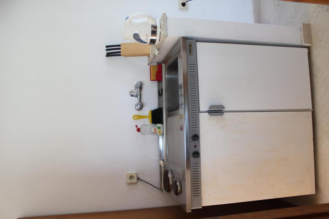 Karya Apartment Petra (Lesbos)