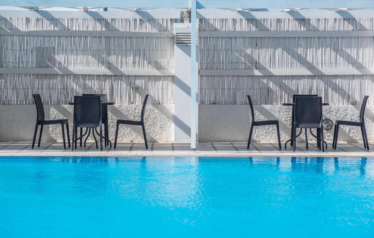 Naxos Holidays Hotel 3*
