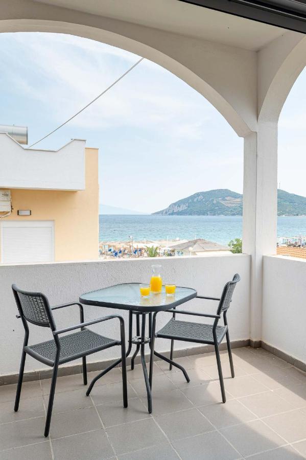 Marinis Boutique Nea Iraklitsa