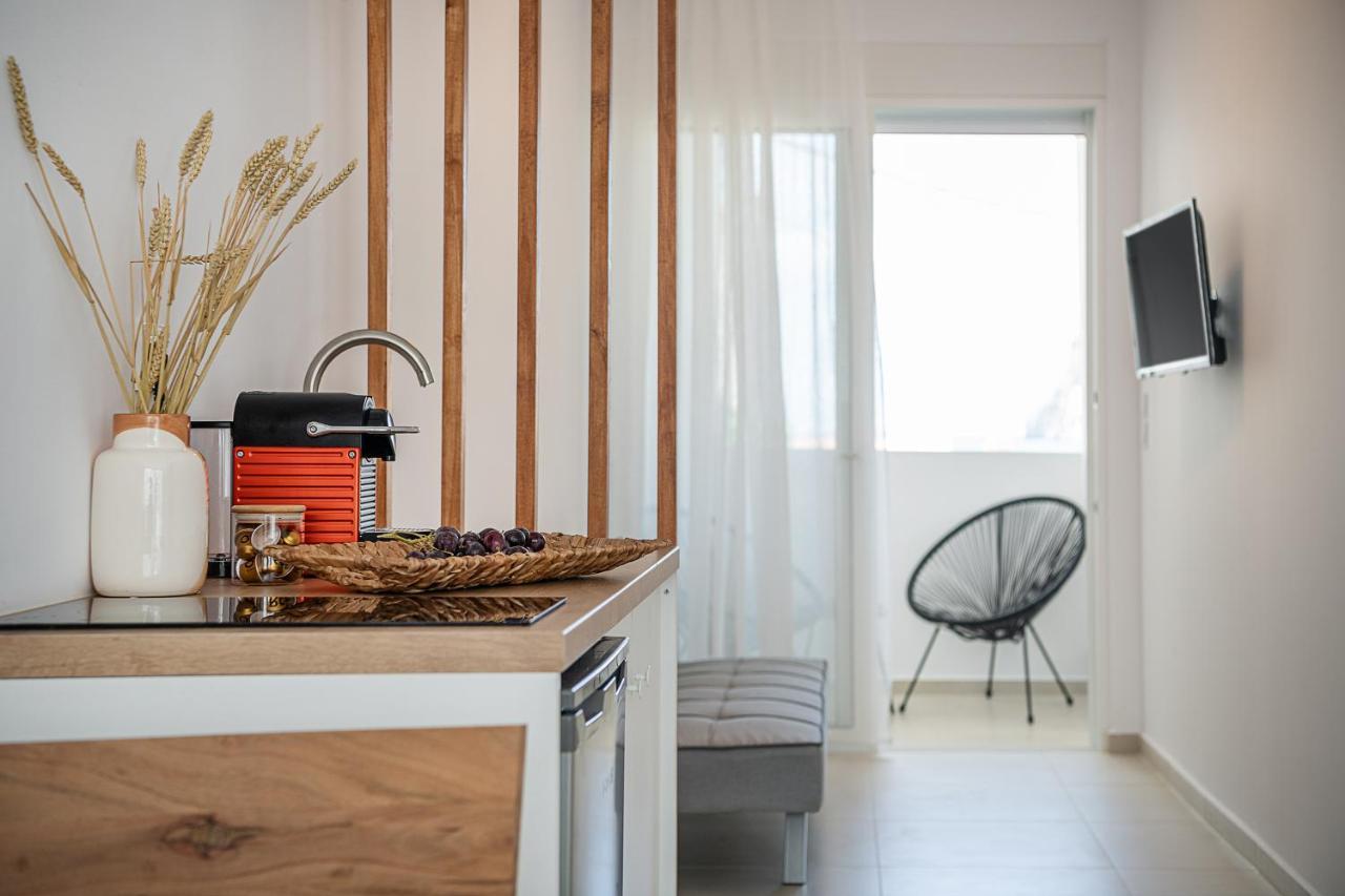 Astra Boutique At Agia Marina (Crete)