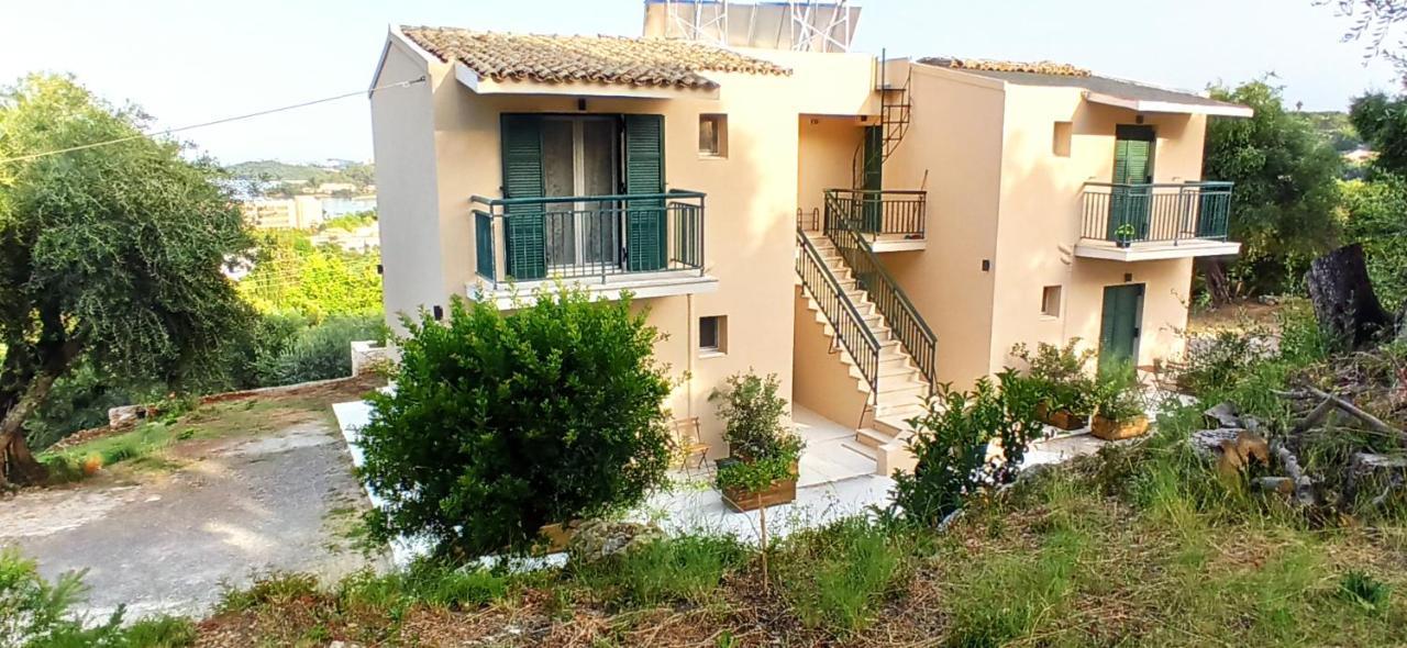 Blue & , - Corfu 1&2-3&4 Apartment