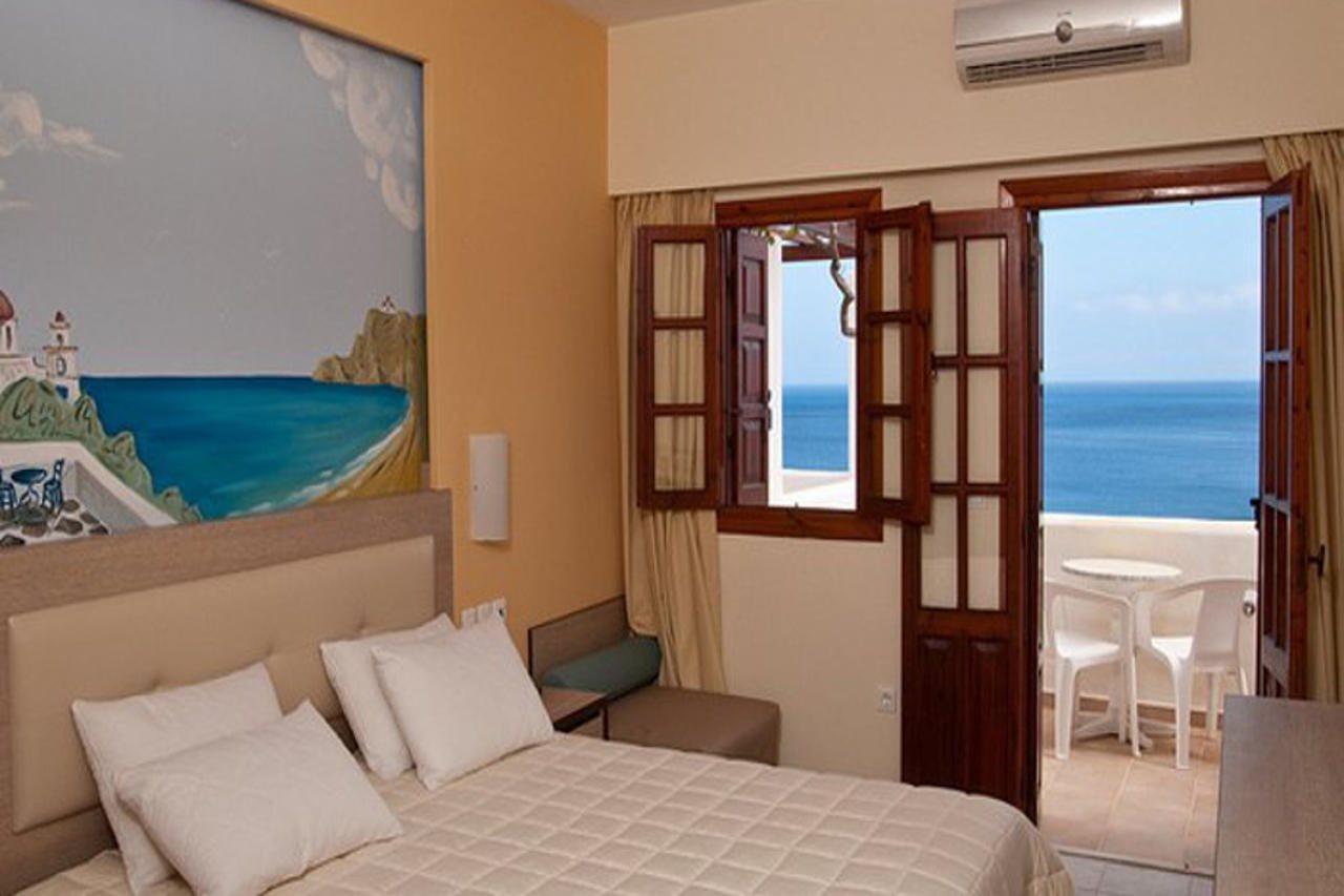Amopi Bay Hotel Amoopi