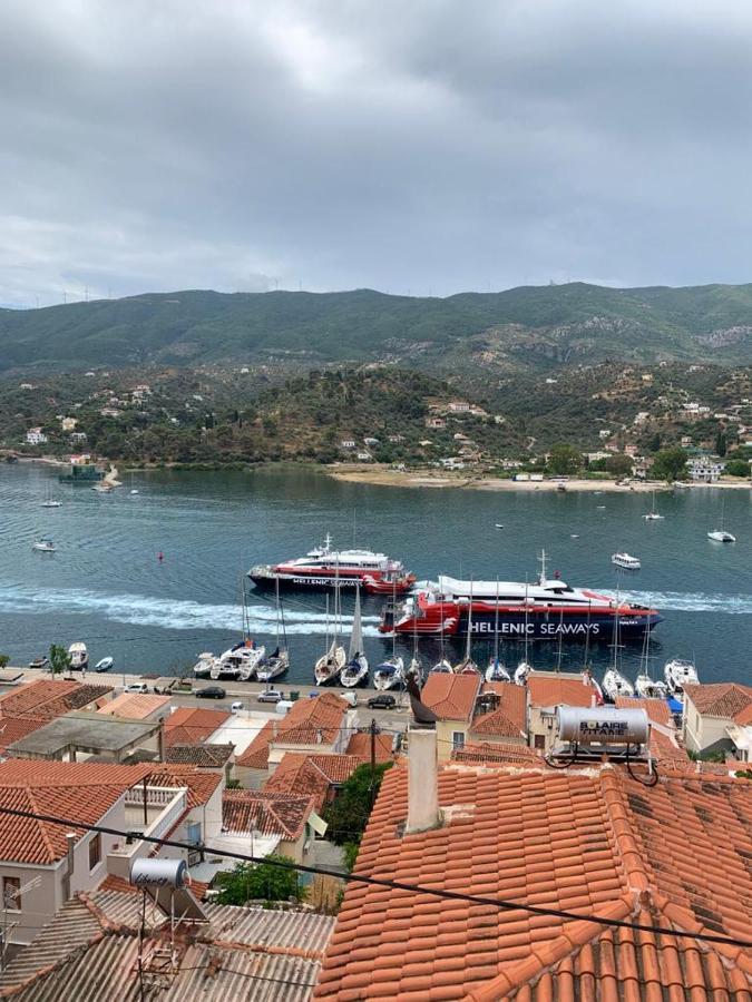 Up The Stairs Renovated With Sea View Apartment Poros Town