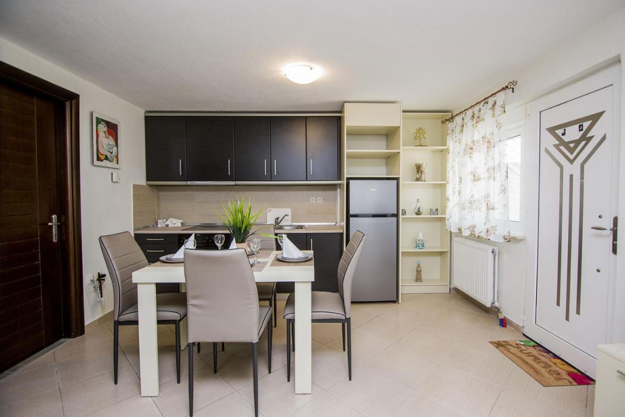Kasta Apartment Ofrinion