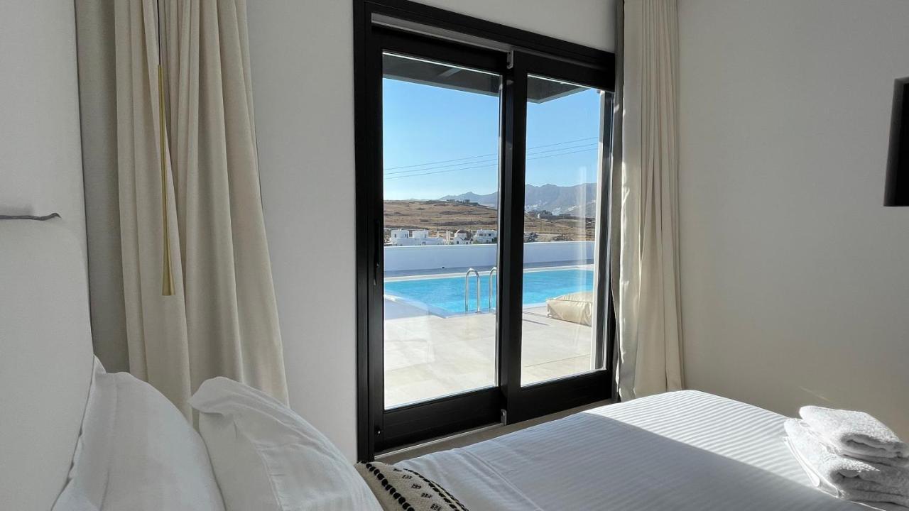 Mykonos Villa, Luxe Escape With Private Pool *