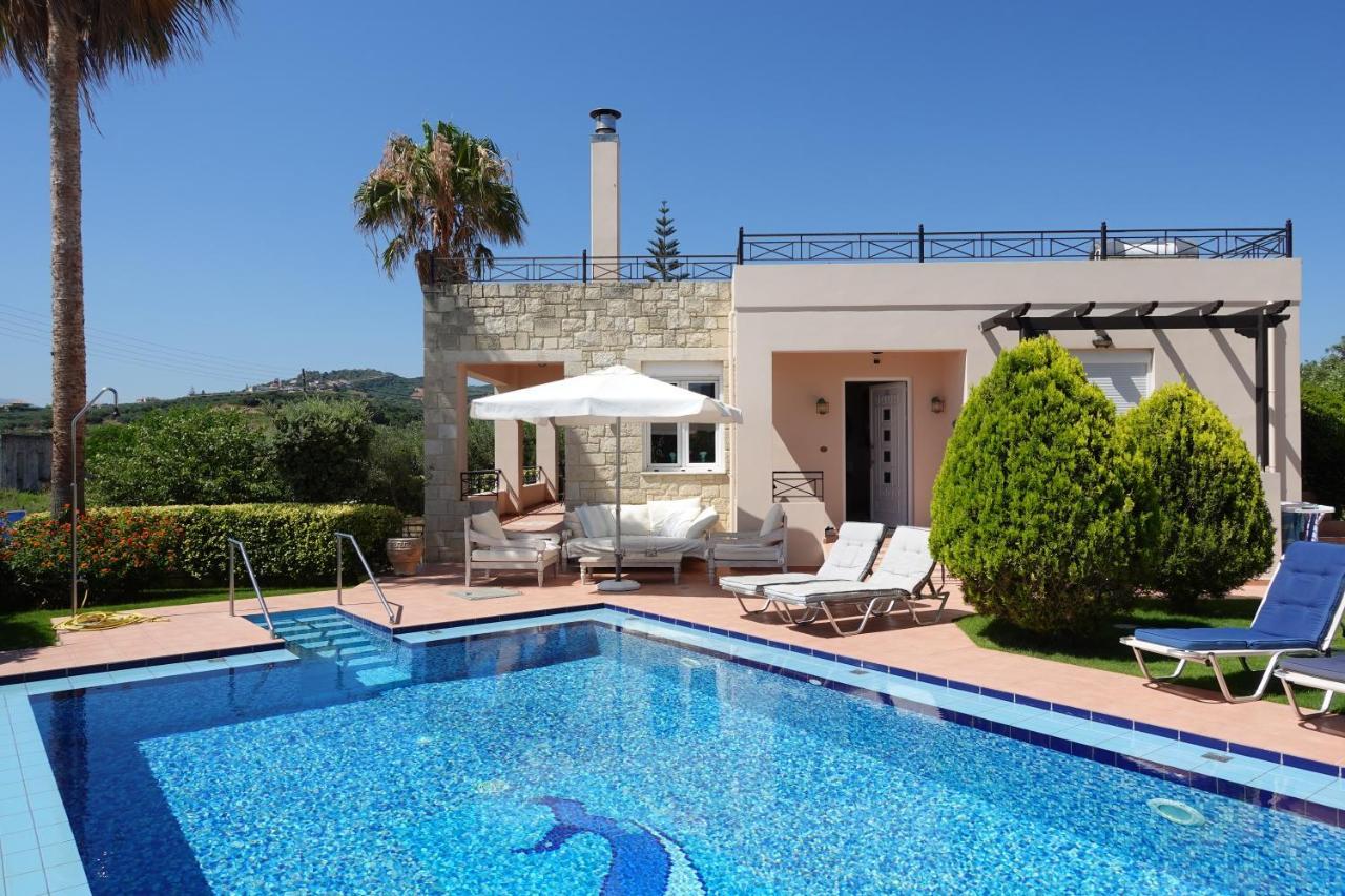 Harriet Maria With Pool And Ocean View Kolimbari, Chania