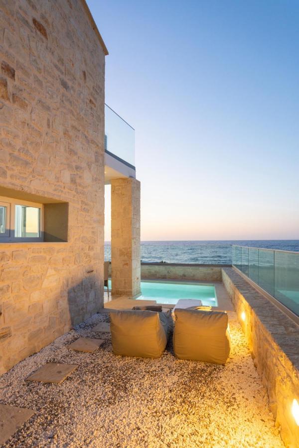 Lucia Beachfront *