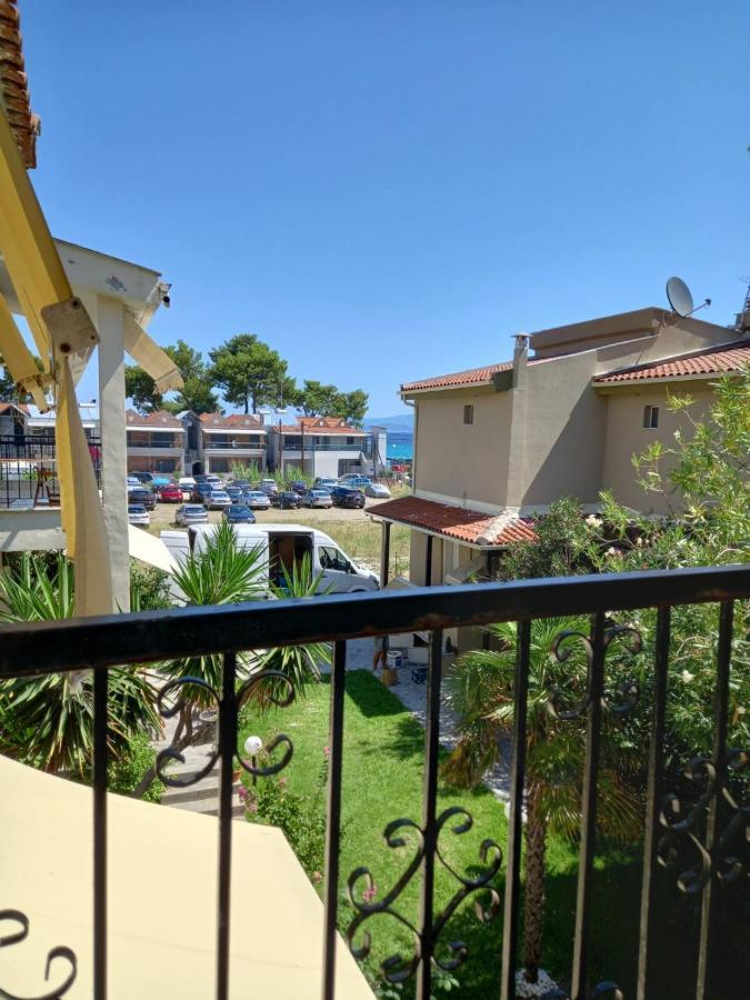 Spacious 2-bedroom Vacation With Sea View Holiday home