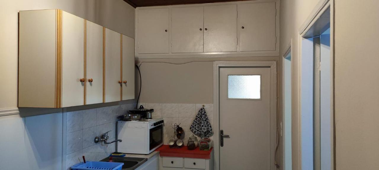 Apartment House Tavari
