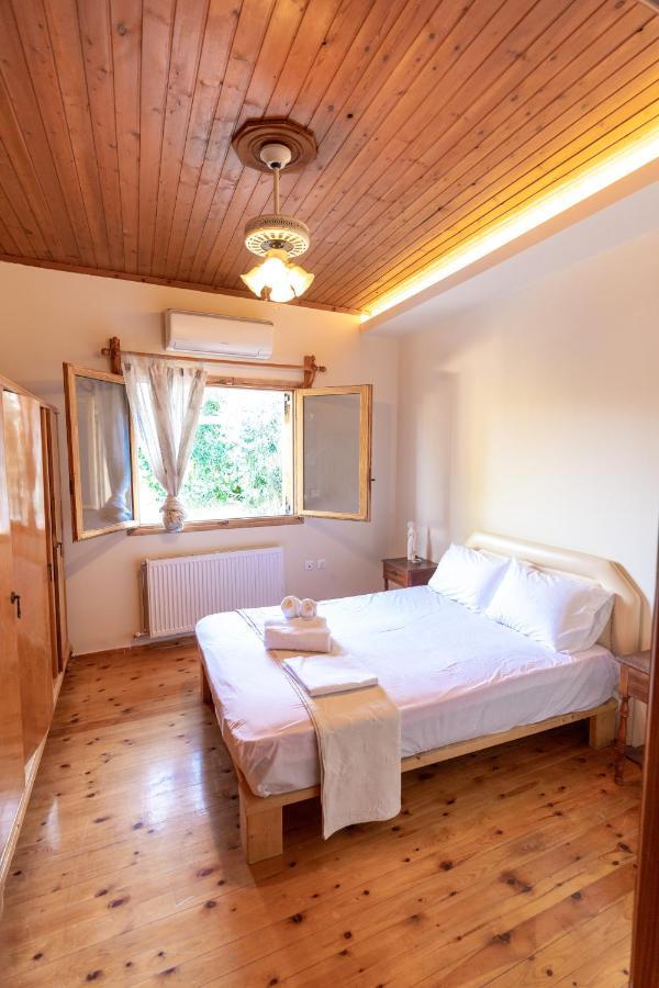 Artemis Leto Holiday home *