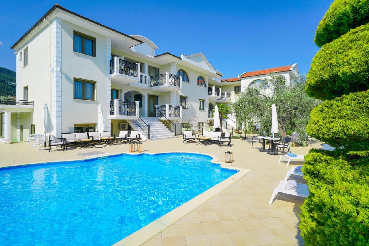 Maryan Apartment *