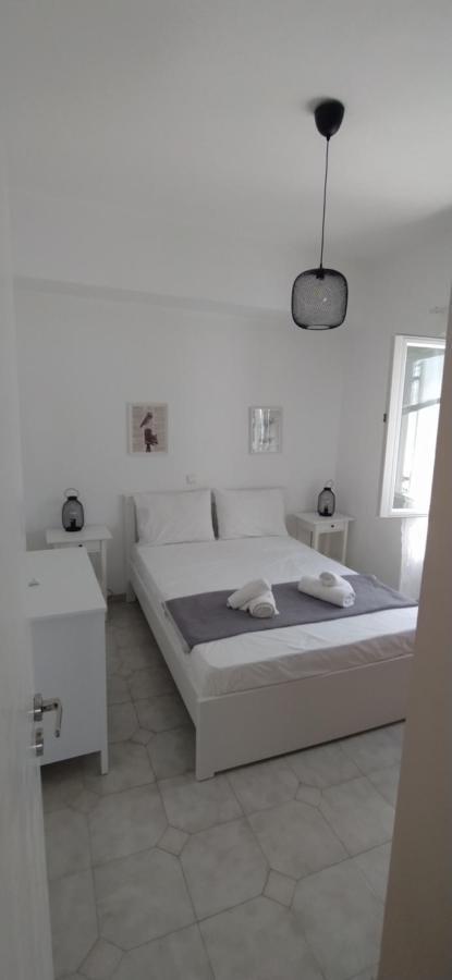Camara House, Andiparos