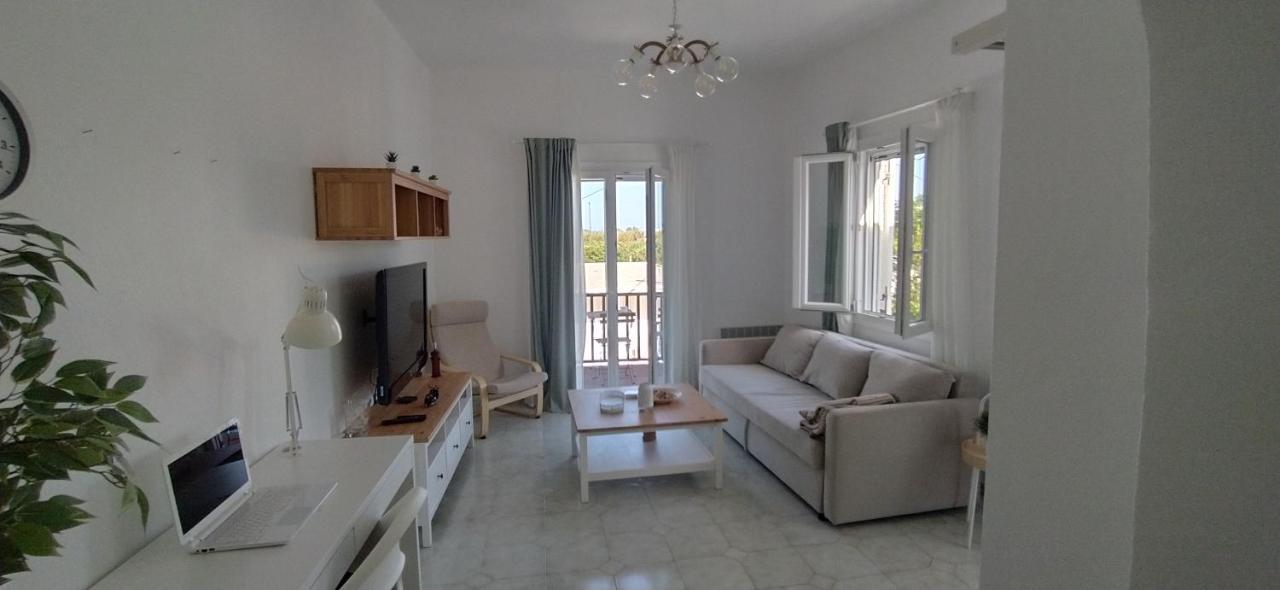Camara House, Holiday home *