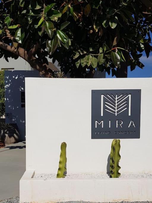Mira Living Concept Adults Only Aparthotel