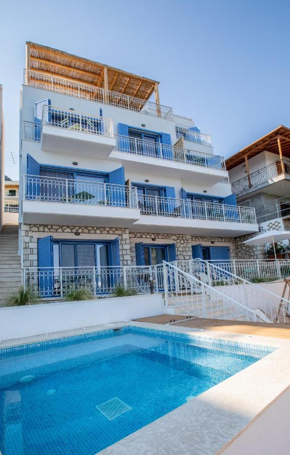 Apartment Greek House Complex B7 *