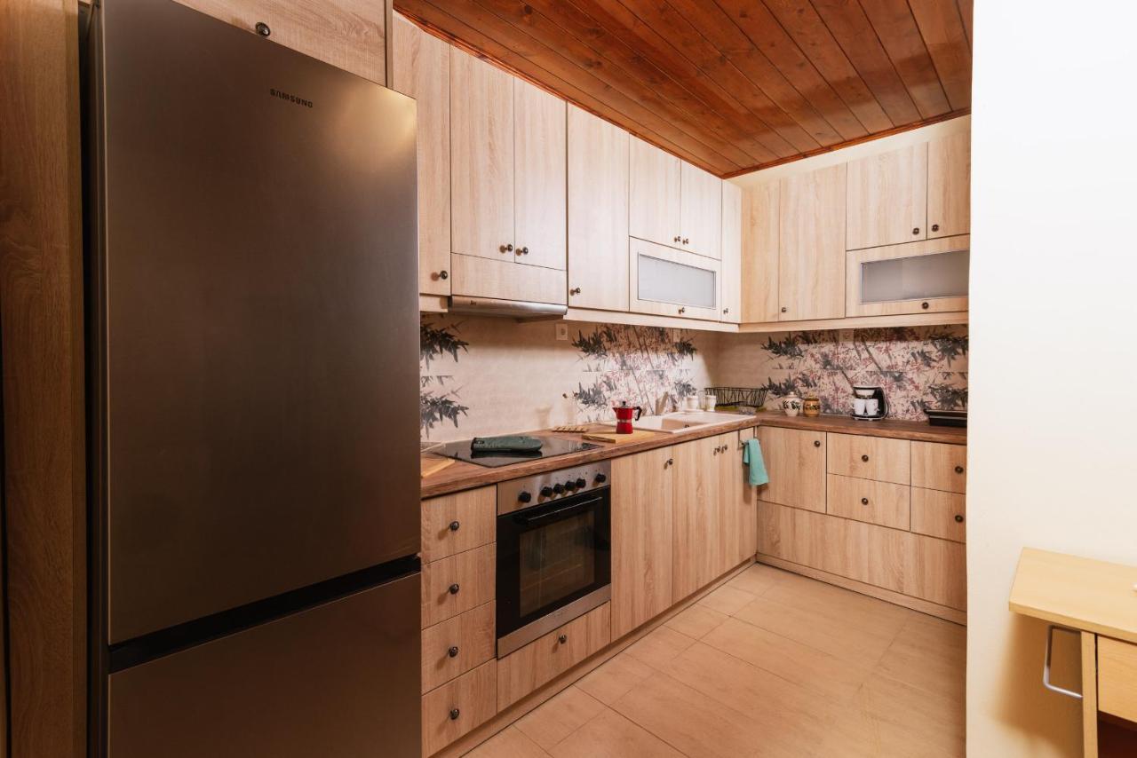 Viola Apartment