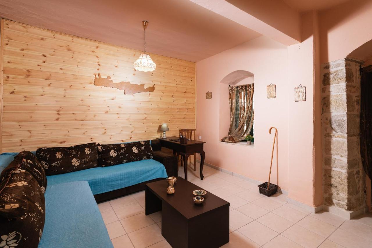 Viola Apartment
