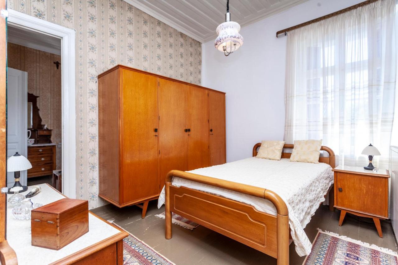 Sotiria Apartment *