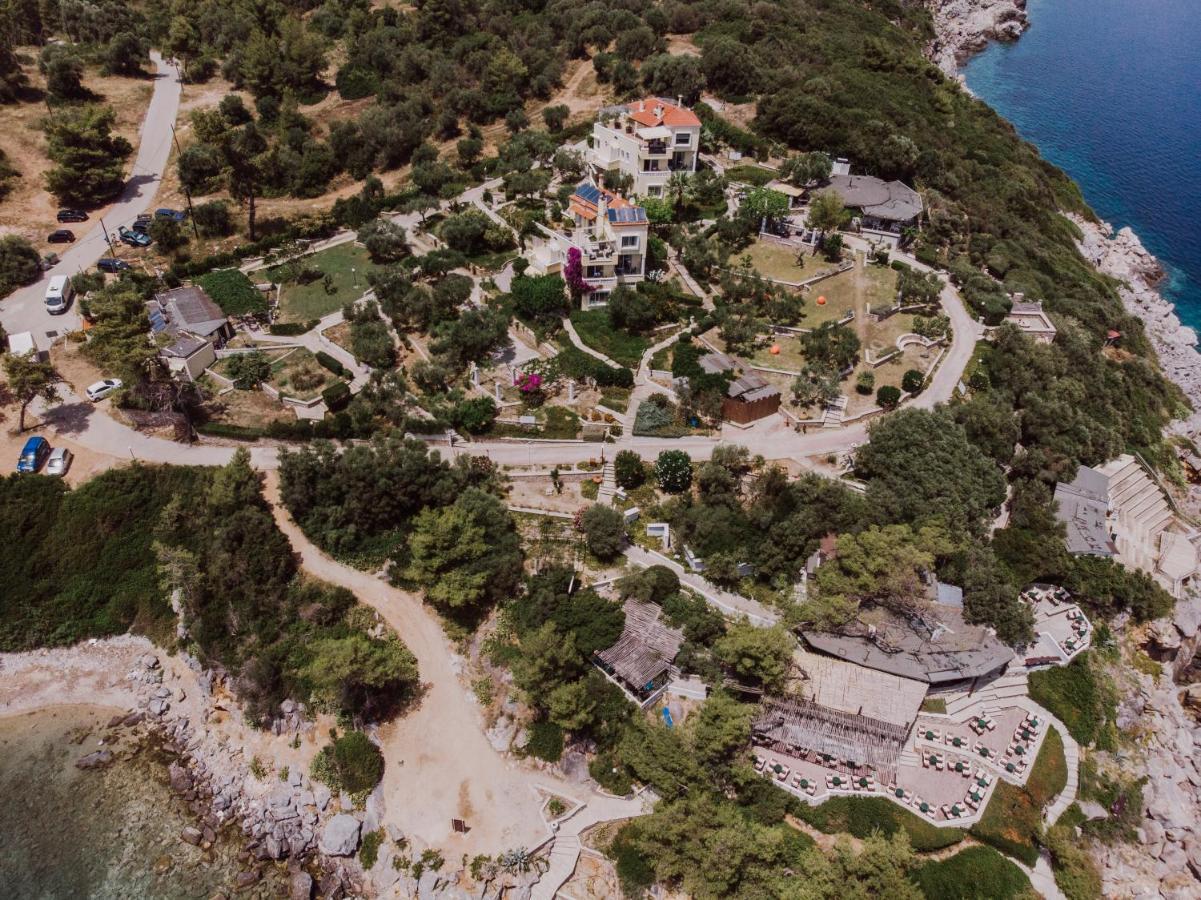 Porto Valitsa Guest house