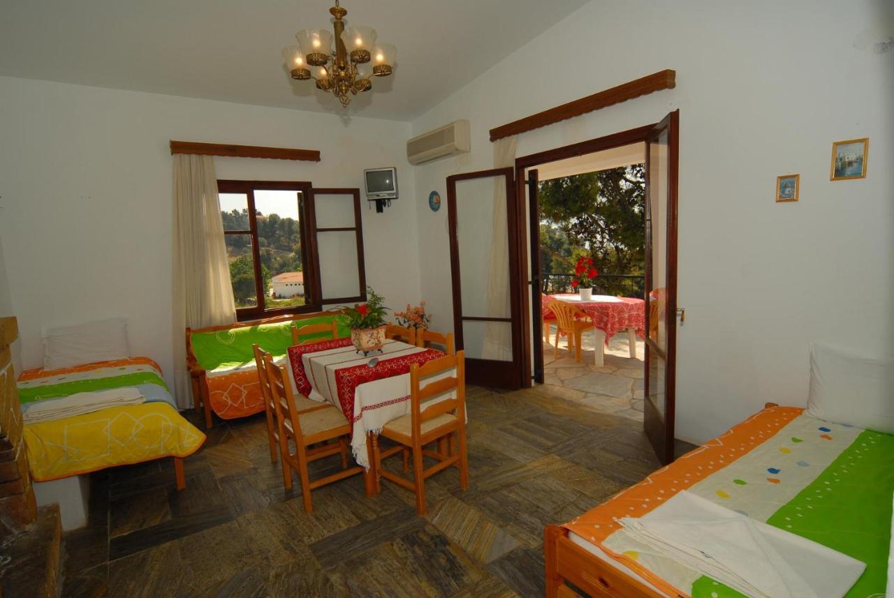 Zaharo And Lilian Aparthotel Troulos