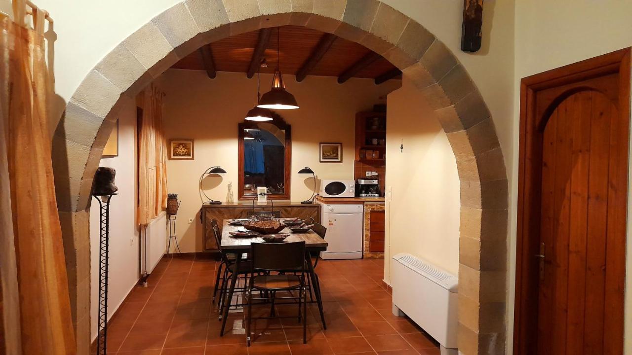 Evenos Of 3 Bedrooms - Irida Of 2 Bedrooms With Private Pools Elafonisi
