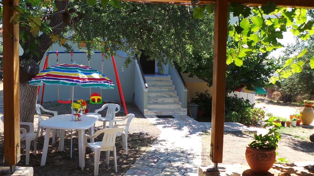 Zachos Apartment