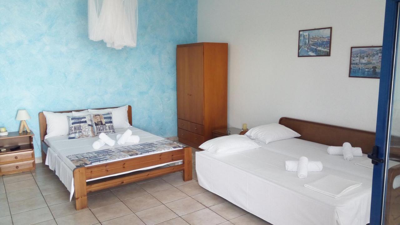 Avra Aparthotel Akhladheri