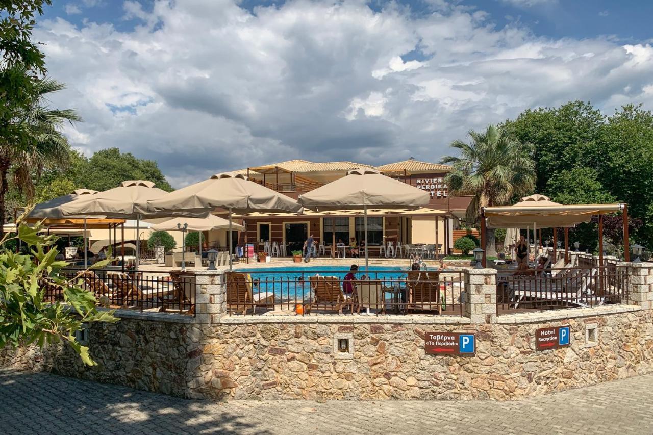 Riviera 3*