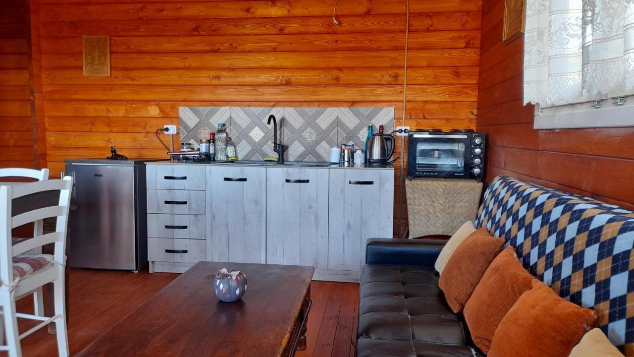 Evenos Of 3 Bedrooms - Irida Of 2 Bedrooms With Private Pools Holiday home *