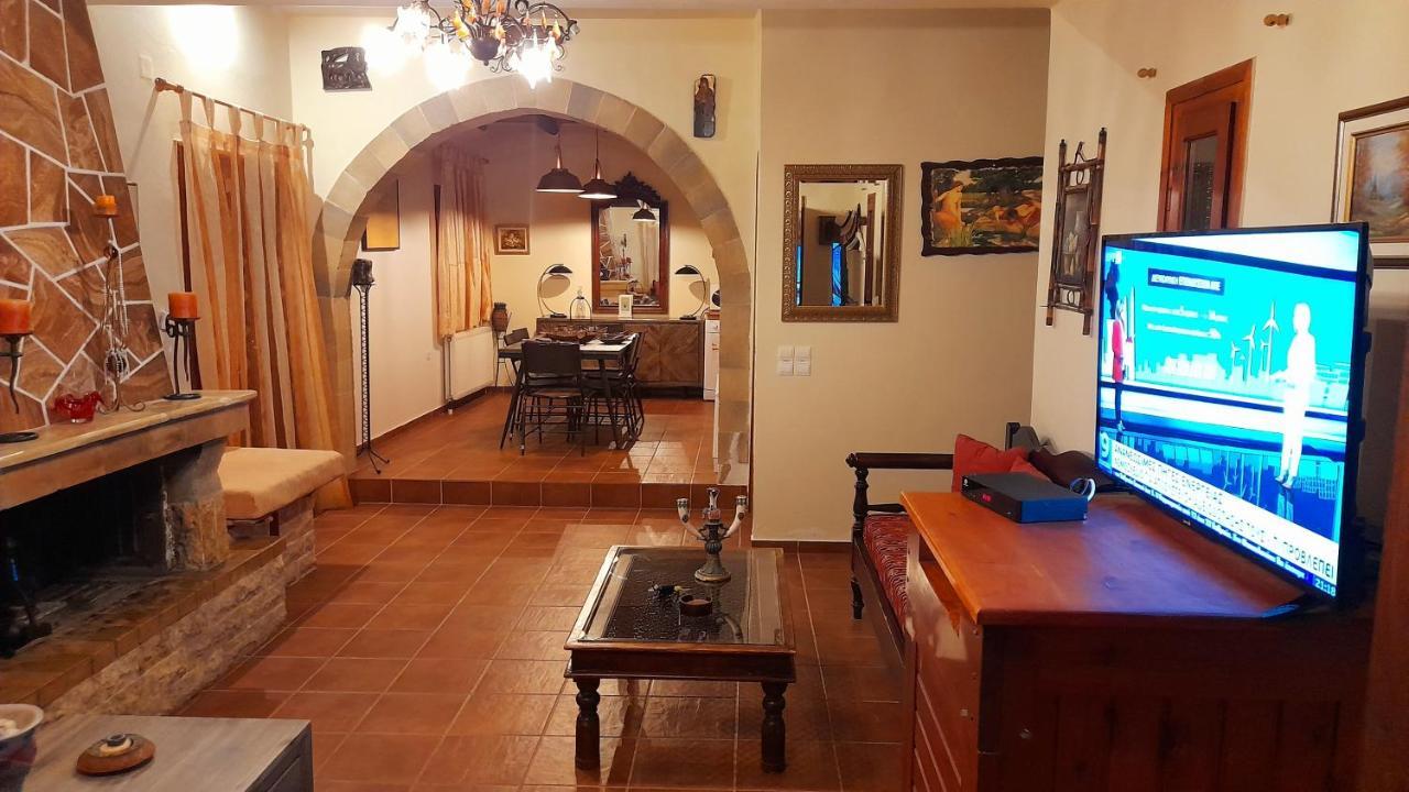 Evenos Of 3 Bedrooms - Irida Of 2 Bedrooms With Private Pools Holiday home Elafonisi