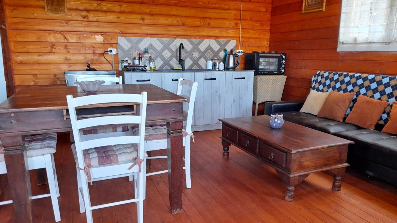 Evenos Of 3 Bedrooms - Irida Of 2 Bedrooms With Private Pools Holiday home *