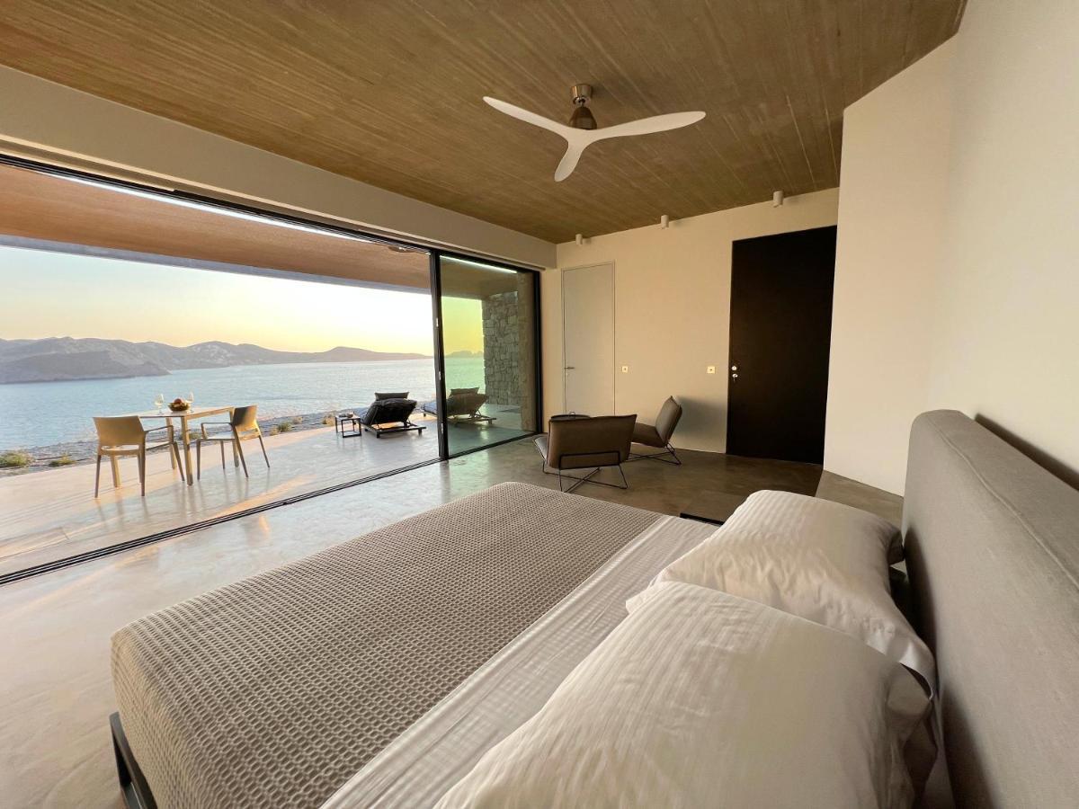 Echoes Milos Apartment *