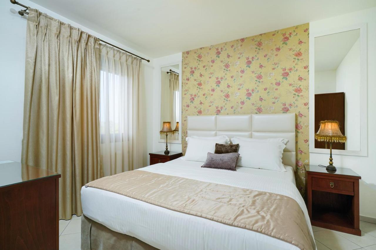 Maryan Apartment