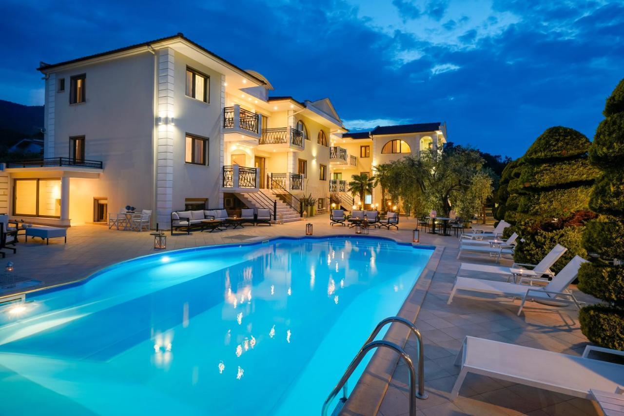 Maryan Apartment
