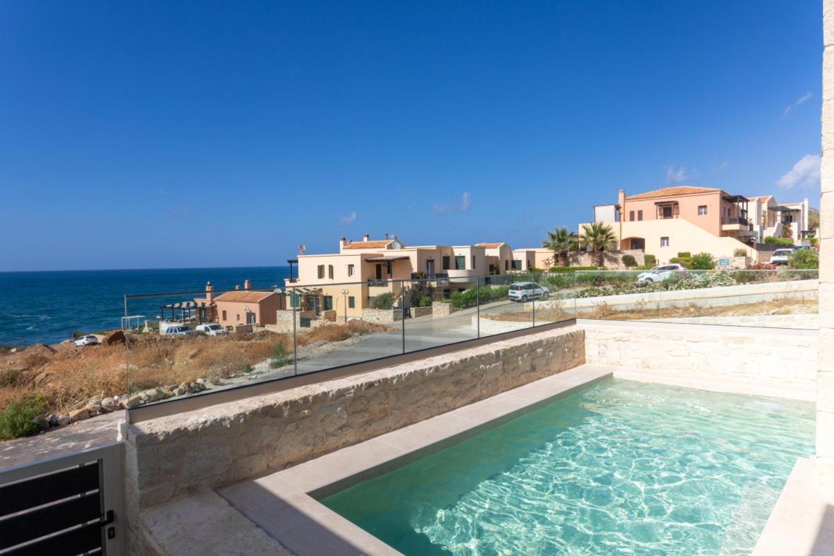 Lucia Beachfront * Panormos (Crete)