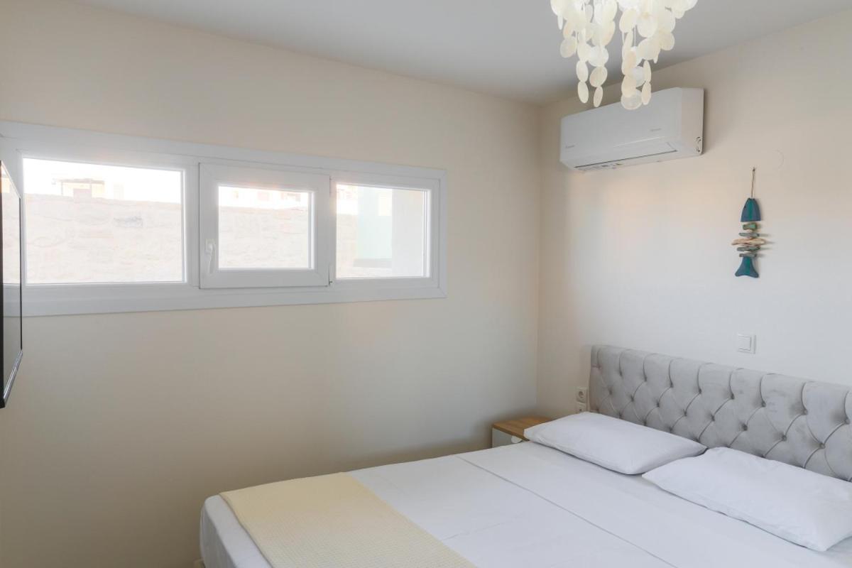 Holiday home Lucia Beachfront