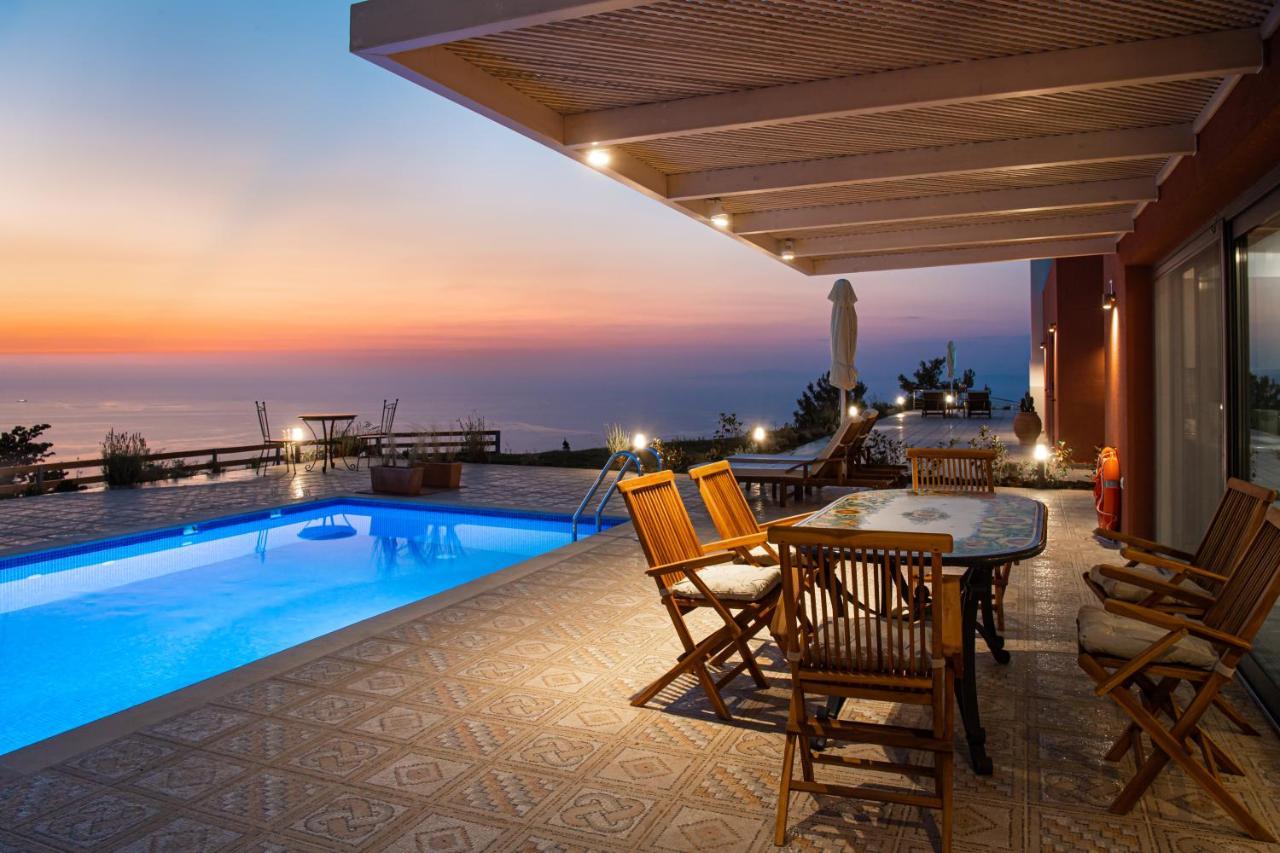 Avraam Sunset With Private Heated Pools By Imagine Lefkada *