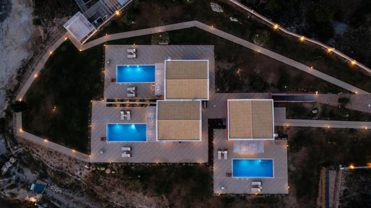 Avraam Sunset With Private Heated Pools By Imagine Lefkada *