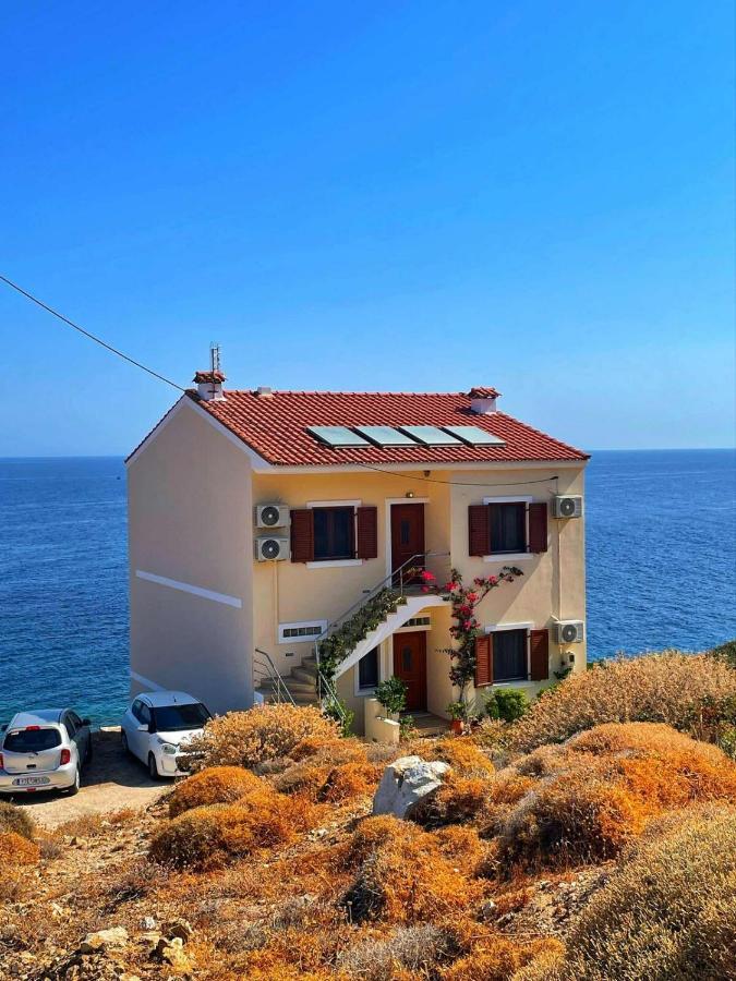 κοχυλι 2 με υπεροχη θεα στο αιγαιο πελαγος! Apartment Armenistis (Ikaria)