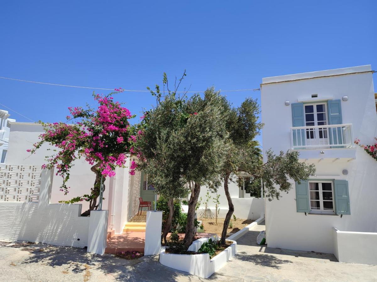 Ark Tinos