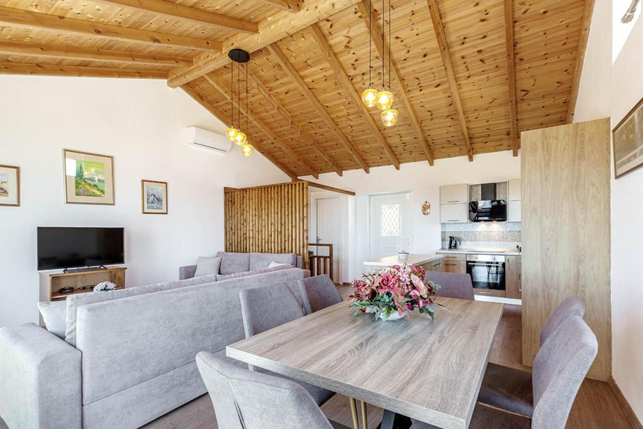 Villa Feax Ocean View
