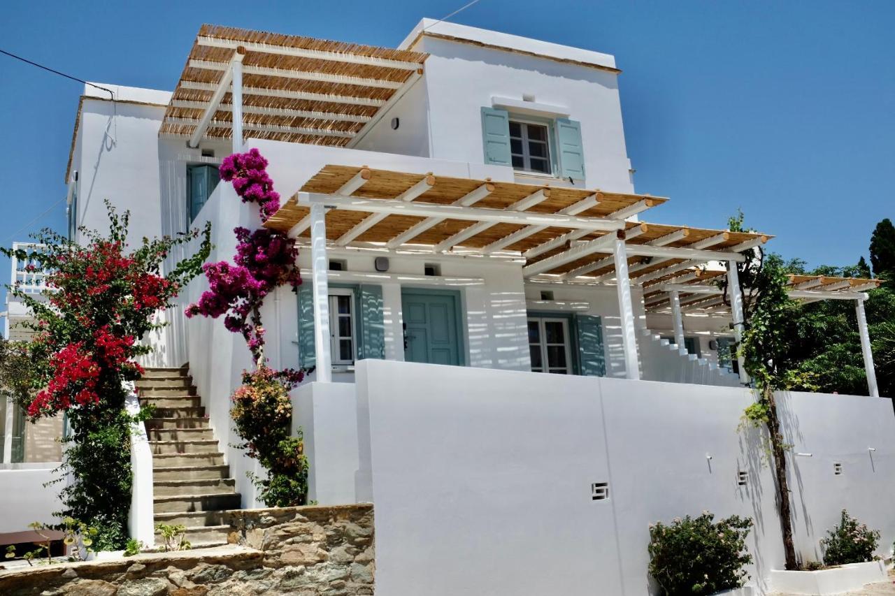 Ark Tinos * Agios Ioannis (Tinos)
