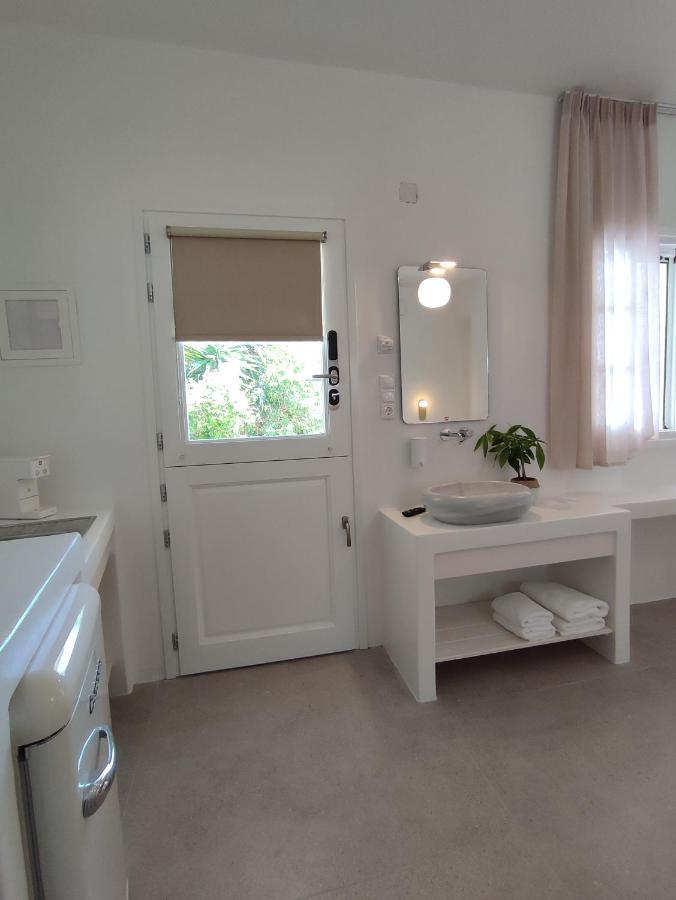 Ark Tinos Apartment