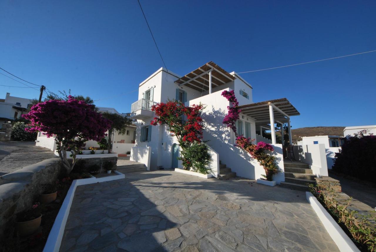 Ark Tinos * Agios Ioannis (Tinos)