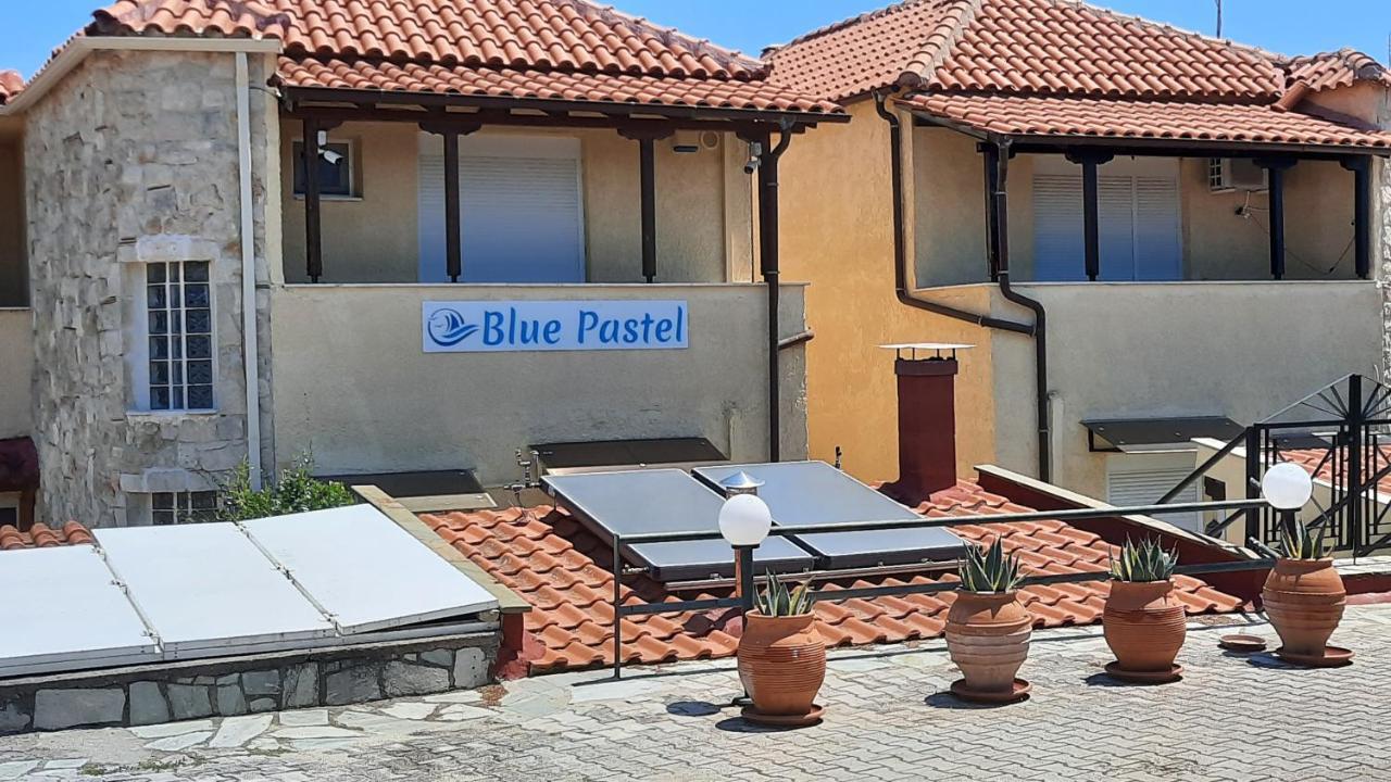 Holiday home Blue Pastel-cliffside Villa, Shared Pool, Wild Sandy Nearby Nea Poteidaia