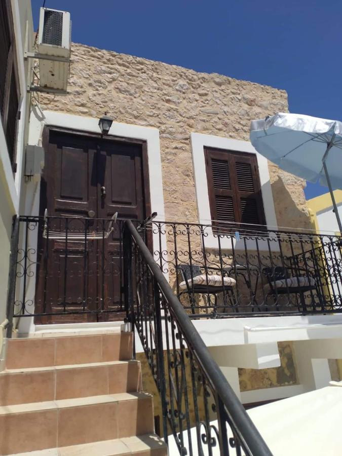 Apartment Casa Con Vista Chalki Town