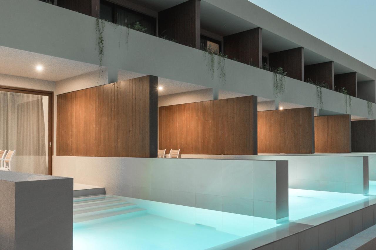 Aparthotel Lazaros Hotel Resort