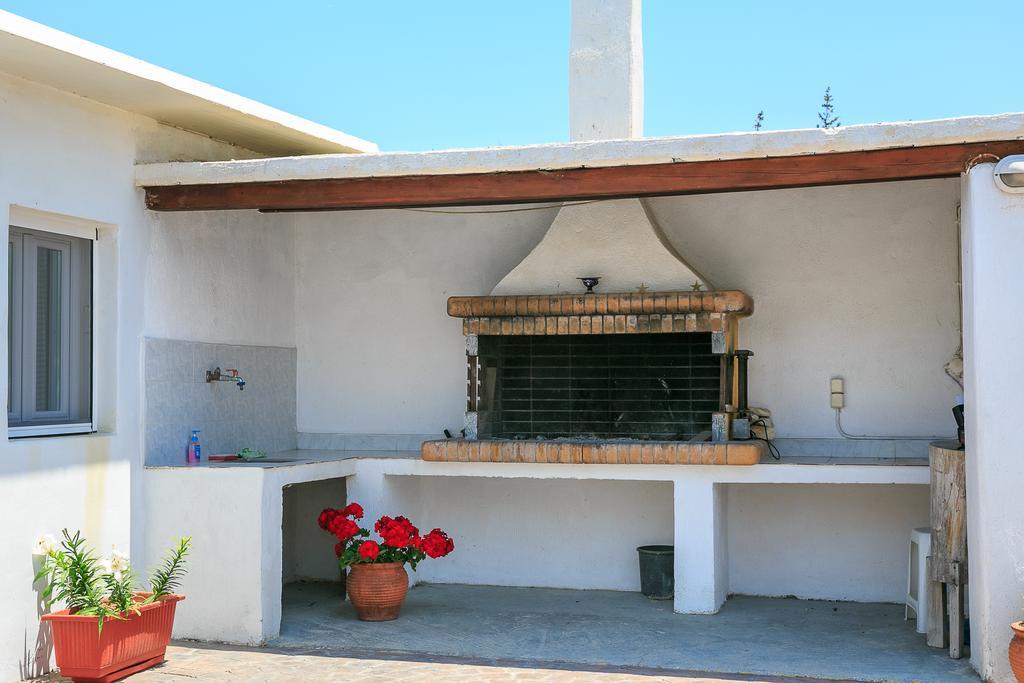 Ampeli Apartment