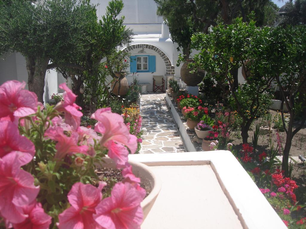 Philippi Mykonos Town
